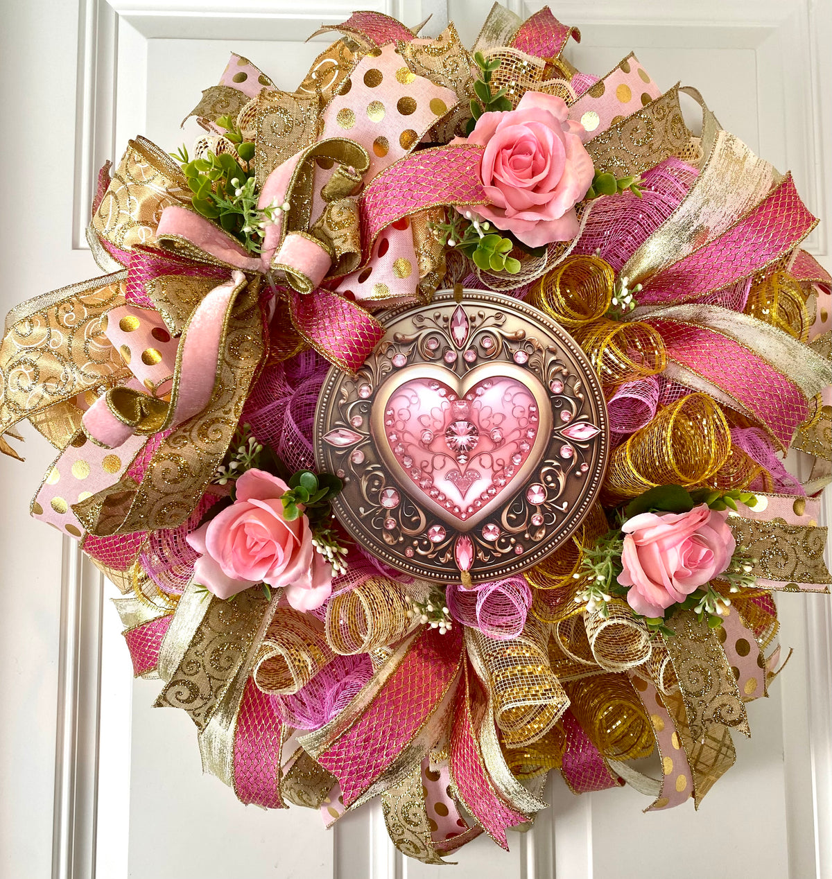 Elegant Pink & Gold Valentine Wreath