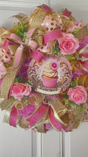 Elegant Pink & Gold Valentine Wreath