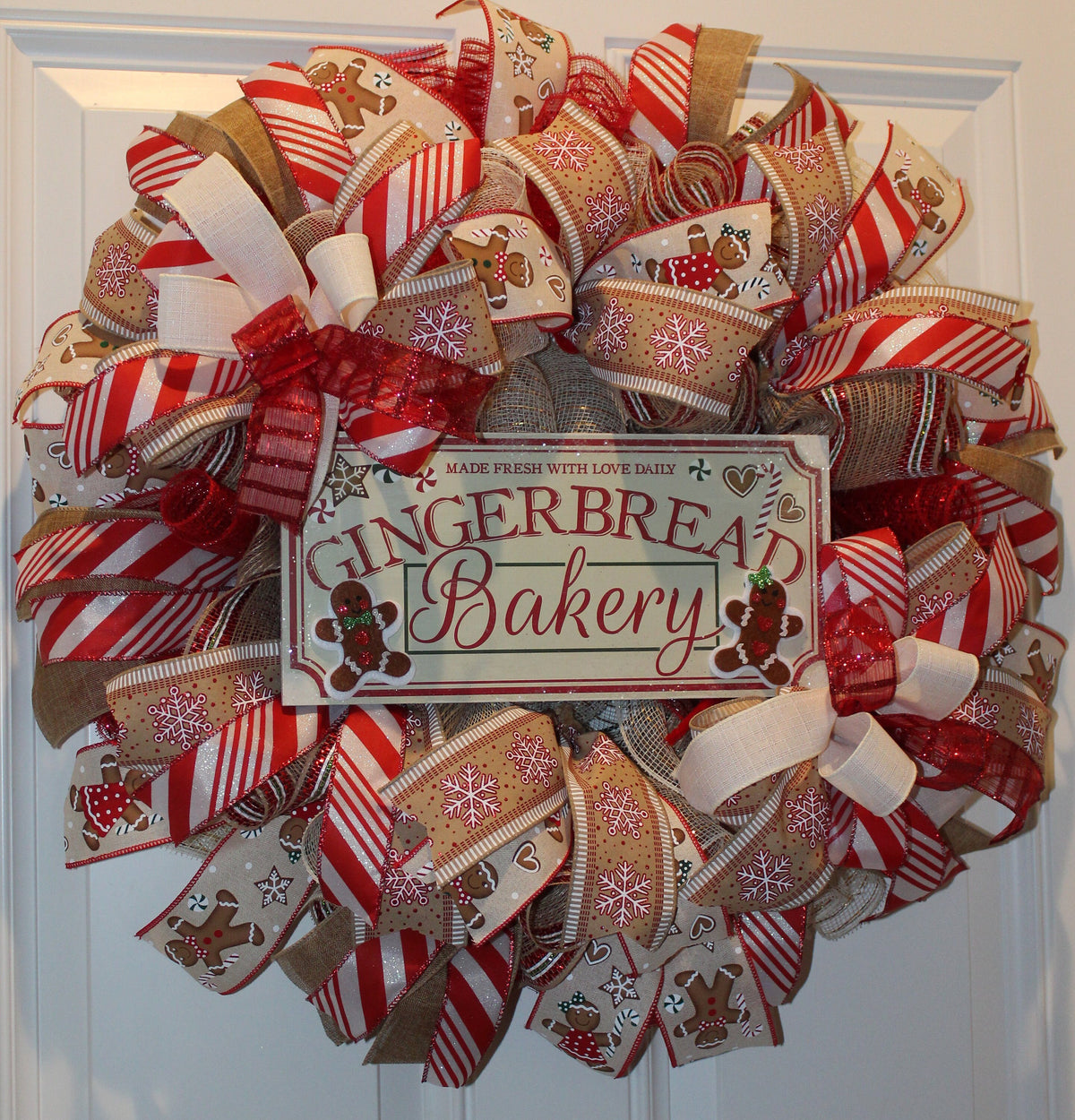 Gingerbread Bakery / Peppermint & Cookie Theme