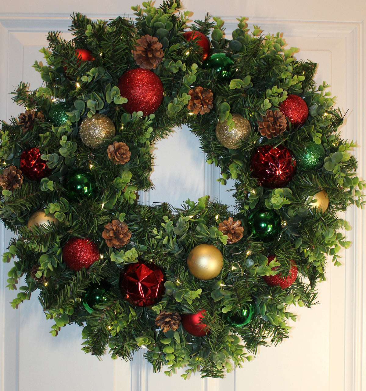 Lighted Christmas Ornament Wreath: Red, Green & Gold Holiday Decor