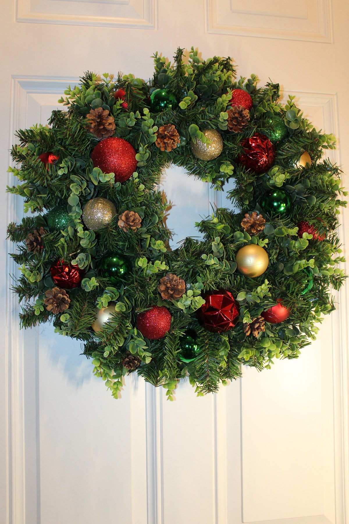 Lighted Christmas Ornament Wreath: Red, Green & Gold Holiday Decor