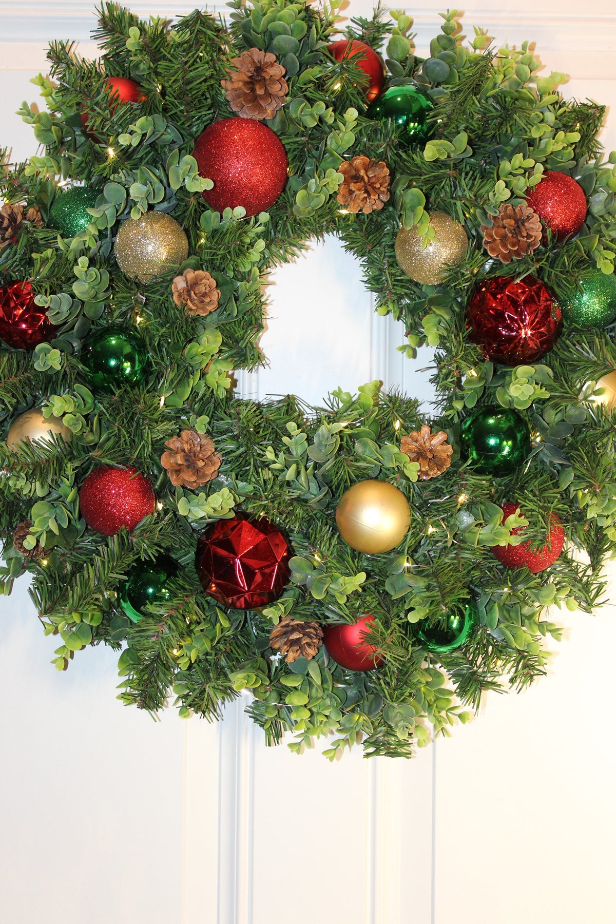 Lighted Christmas Ornament Wreath: Red, Green & Gold Holiday Decor