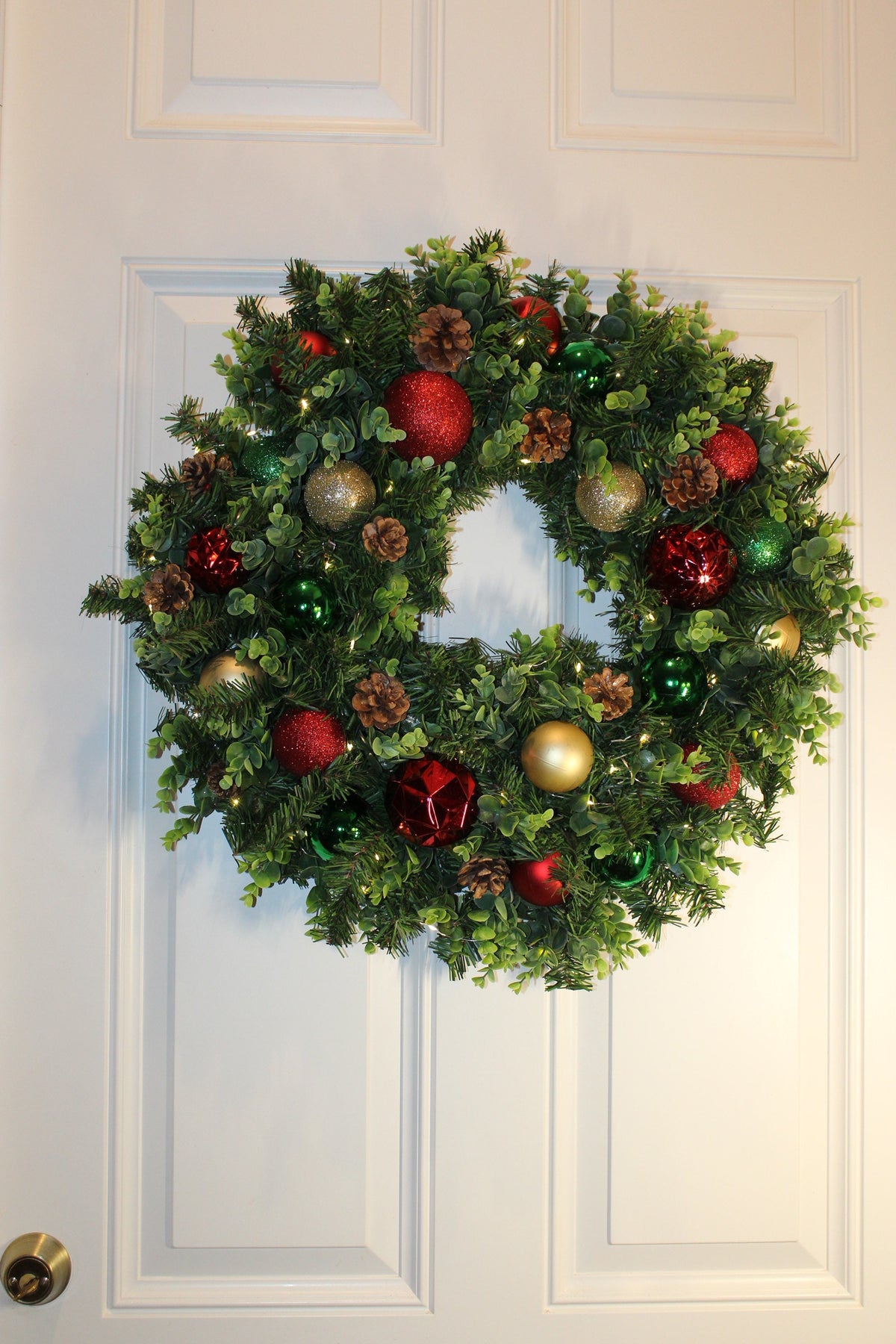 Lighted Christmas Ornament Wreath: Red, Green & Gold Holiday Decor