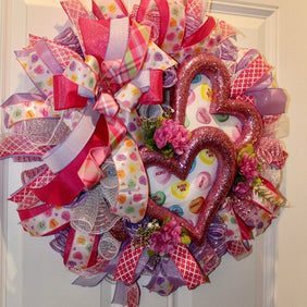 Candy Heart Valentine Wreath: Pastel Colors, Conversation Hearts