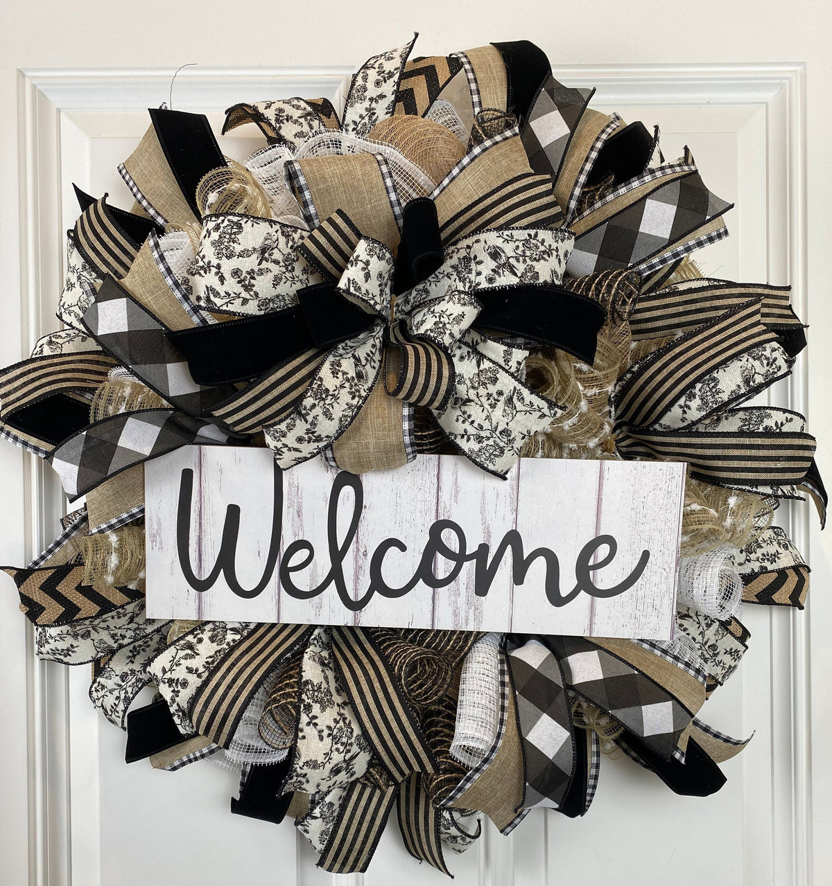 Farmhouse Welcome Wreath: Neutral Deco Mesh, Toile & Velvet Ribbons