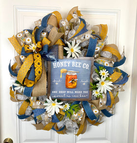 XL Everyday Honey Bee Wreath Front Door,  Farmhouse All Seasons Wreath, Spring Wreath, Summer Deco Mesh