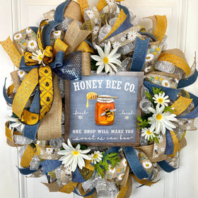 XL Everyday Honey Bee Wreath Front Door, Farmhouse All Seasons Wreath, Spring Wreath, Summer Deco Mesh