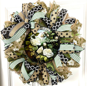 Summer Wreath Front Door, Farmhouse Stained Glass Wreath, Everyday Wreath, Summer Deco Mesh