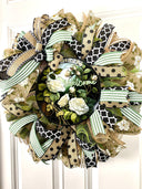 Summer Wreath Front Door, Farmhouse Stained Glass Wreath, Everyday Wreath, Summer Deco Mesh