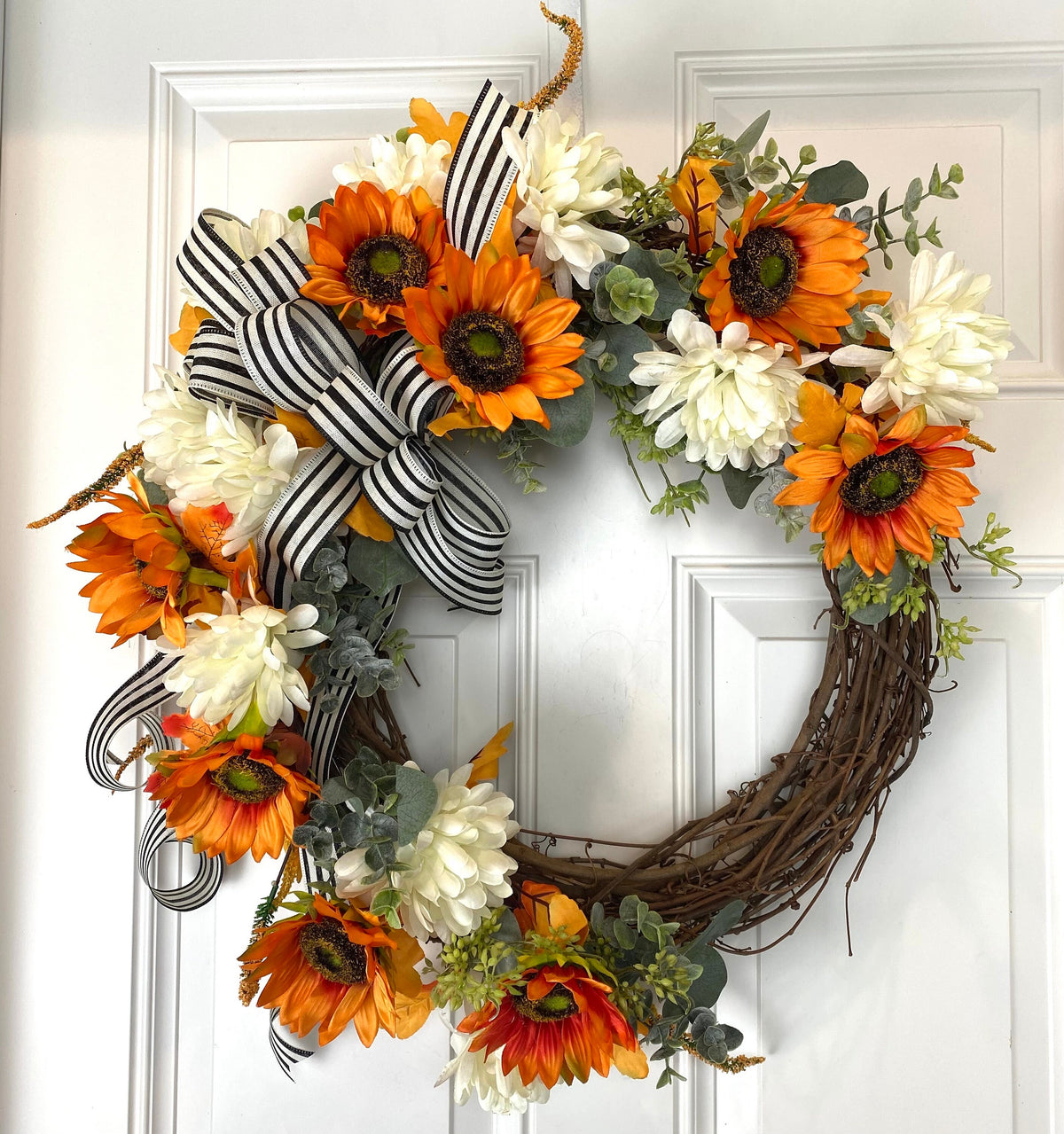 Fall Sunflower Wreath. Autumn Decor. Front Door Wreath
