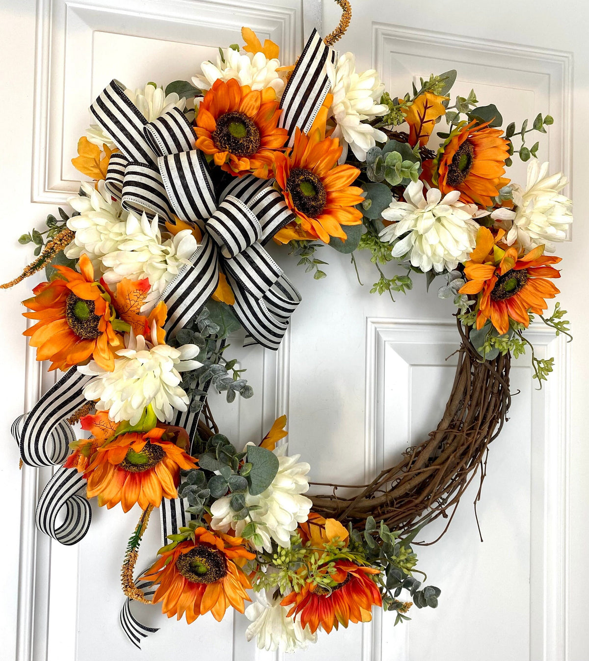 Fall Sunflower Wreath. Autumn Decor. Front Door Wreath
