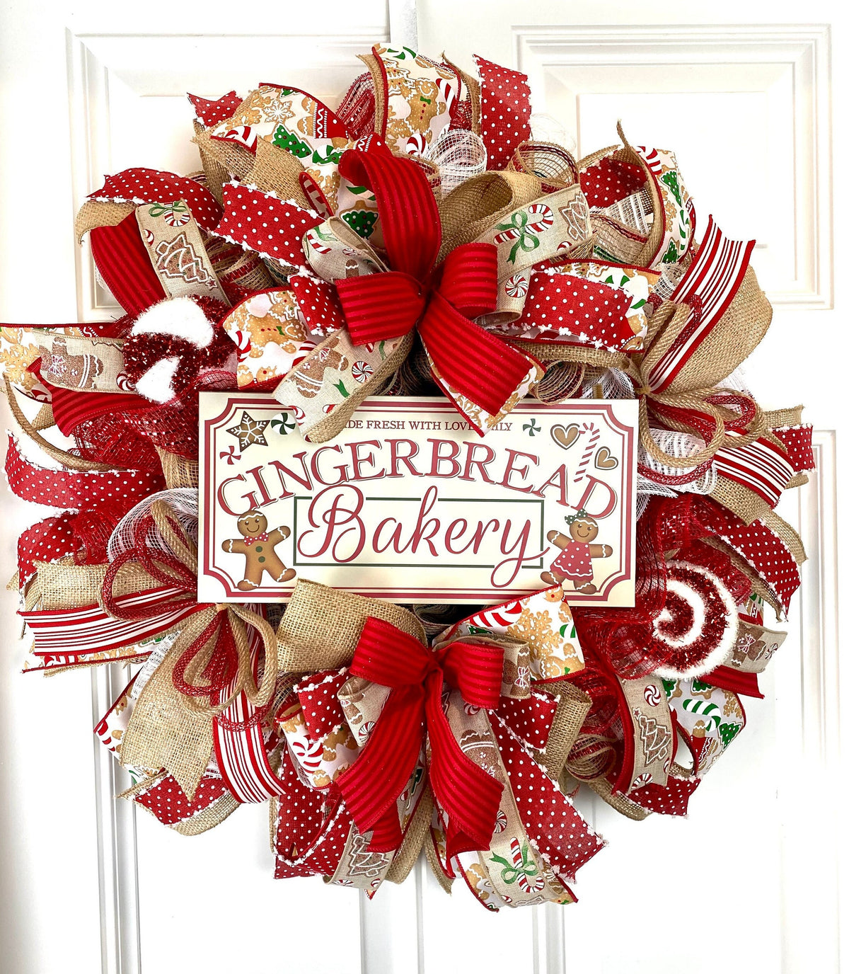 Gingerbread Bakery Christmas Wreath: Holiday Front Door Decor