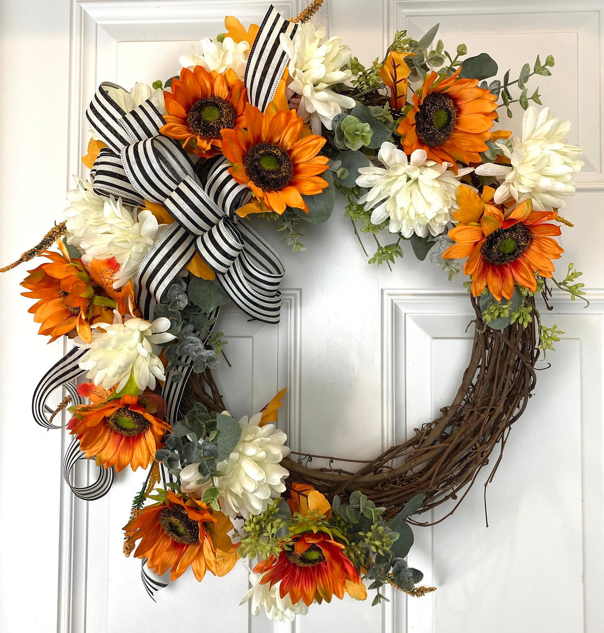Fall Sunflower Wreath. Autumn Decor. Front Door Wreath