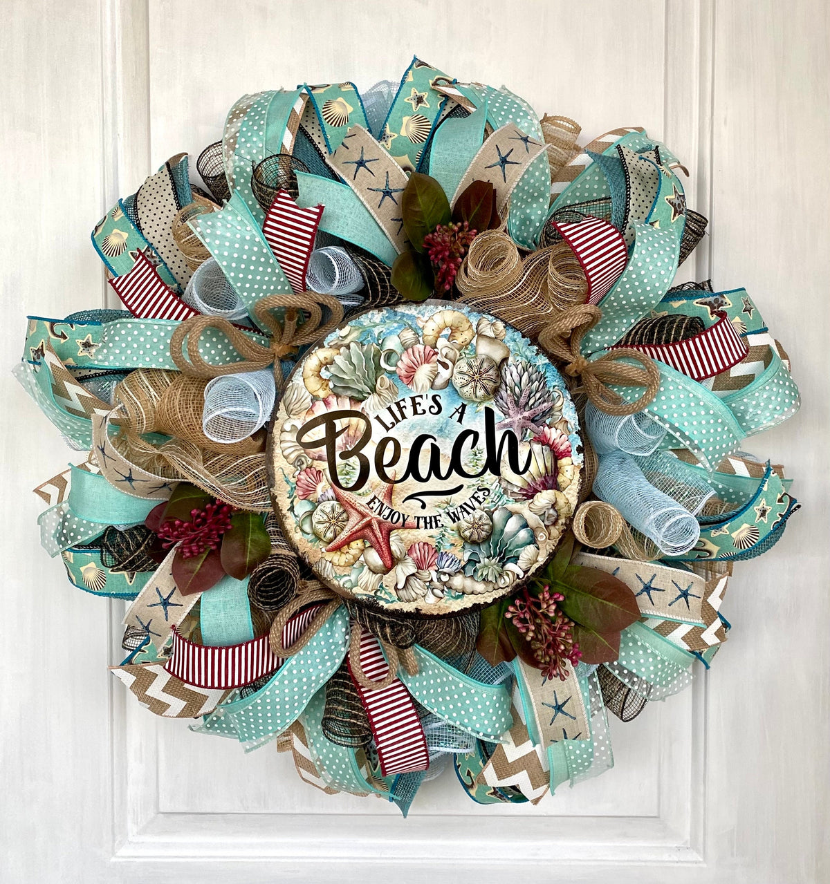 Shell Beach Wreath: Coastal Summer Cottage Front Door Decor