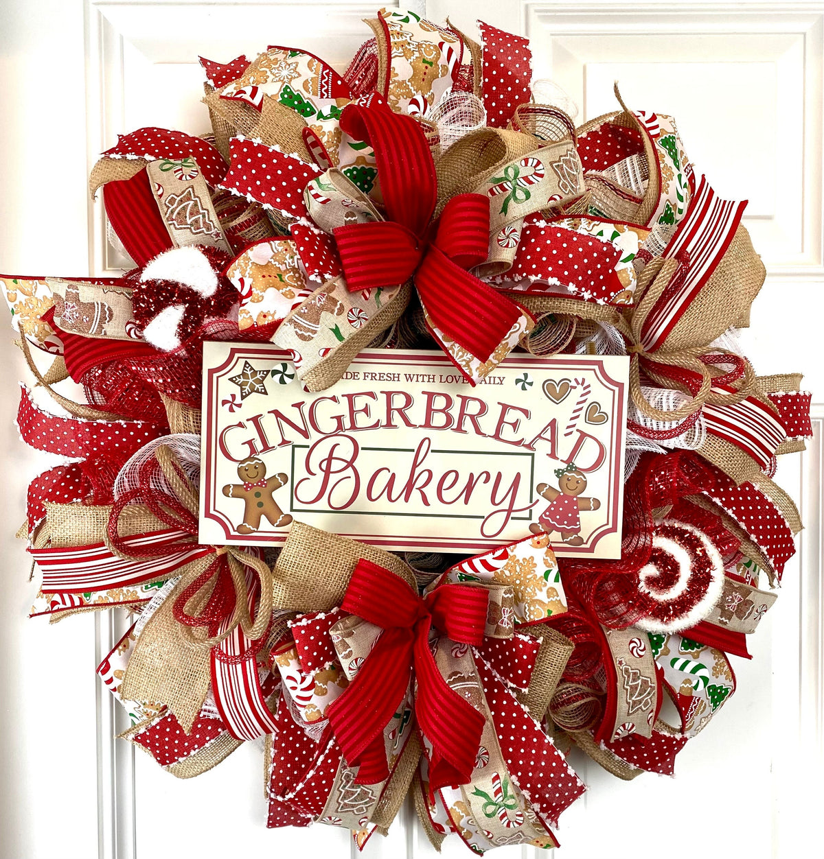 Gingerbread Bakery Christmas Wreath: Holiday Front Door Decor