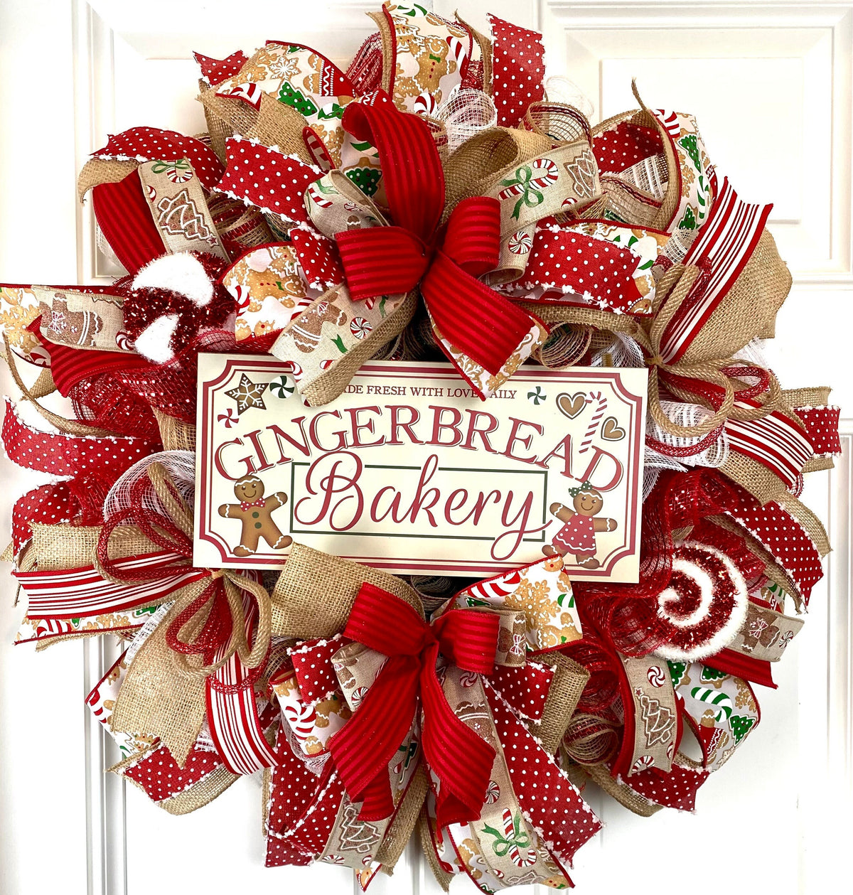 Gingerbread Bakery Christmas Wreath: Holiday Front Door Decor