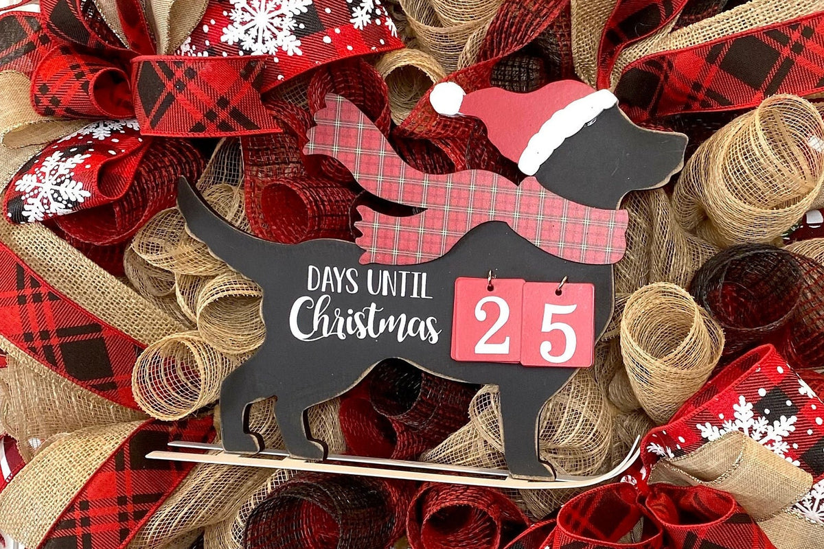Dog Christmas Wreath, Countdown to Christmas, Dog Lover wreath, Farmhouse Christmas Wreath for front door, Black Lab