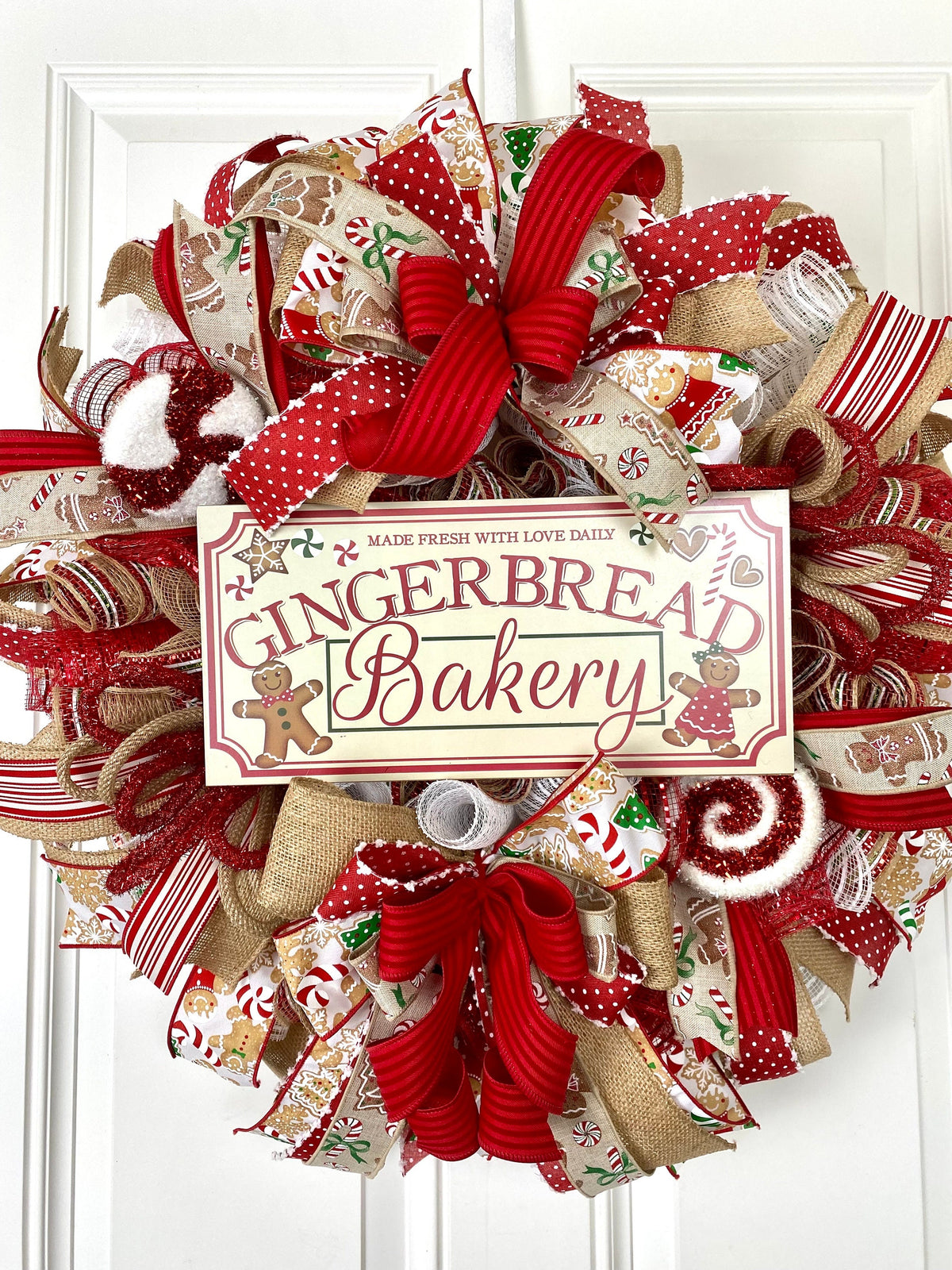 Gingerbread Bakery Christmas Wreath: Holiday Front Door Decor