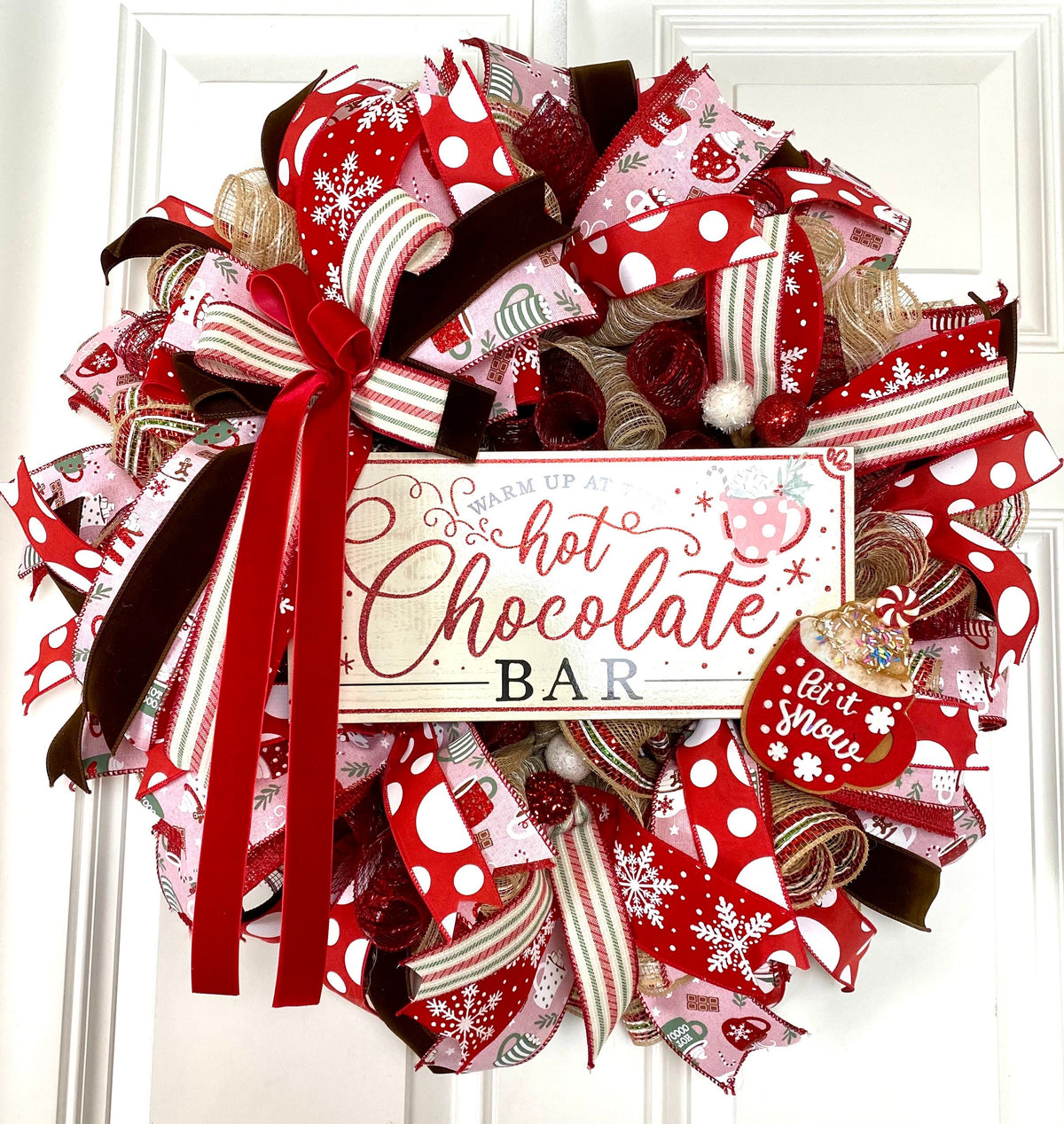 Hot Chocolate Bar Wreath: Winter Velvet Cocoa Decor