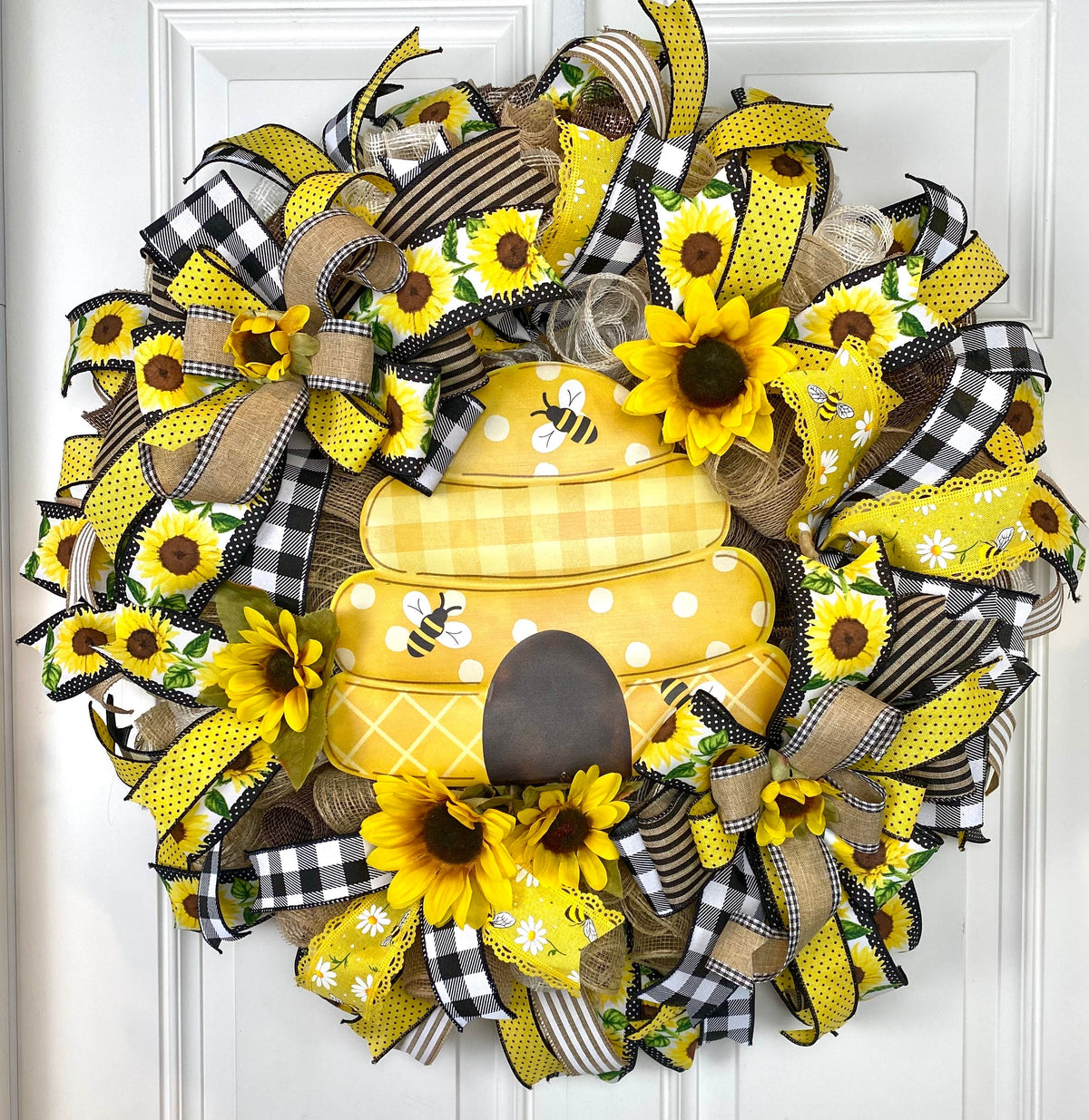 Sunflower Bee Everyday Wreath Front Door, Farmhouse Wreath for Every Season, Spring Wreath, Summer Deco Mesh