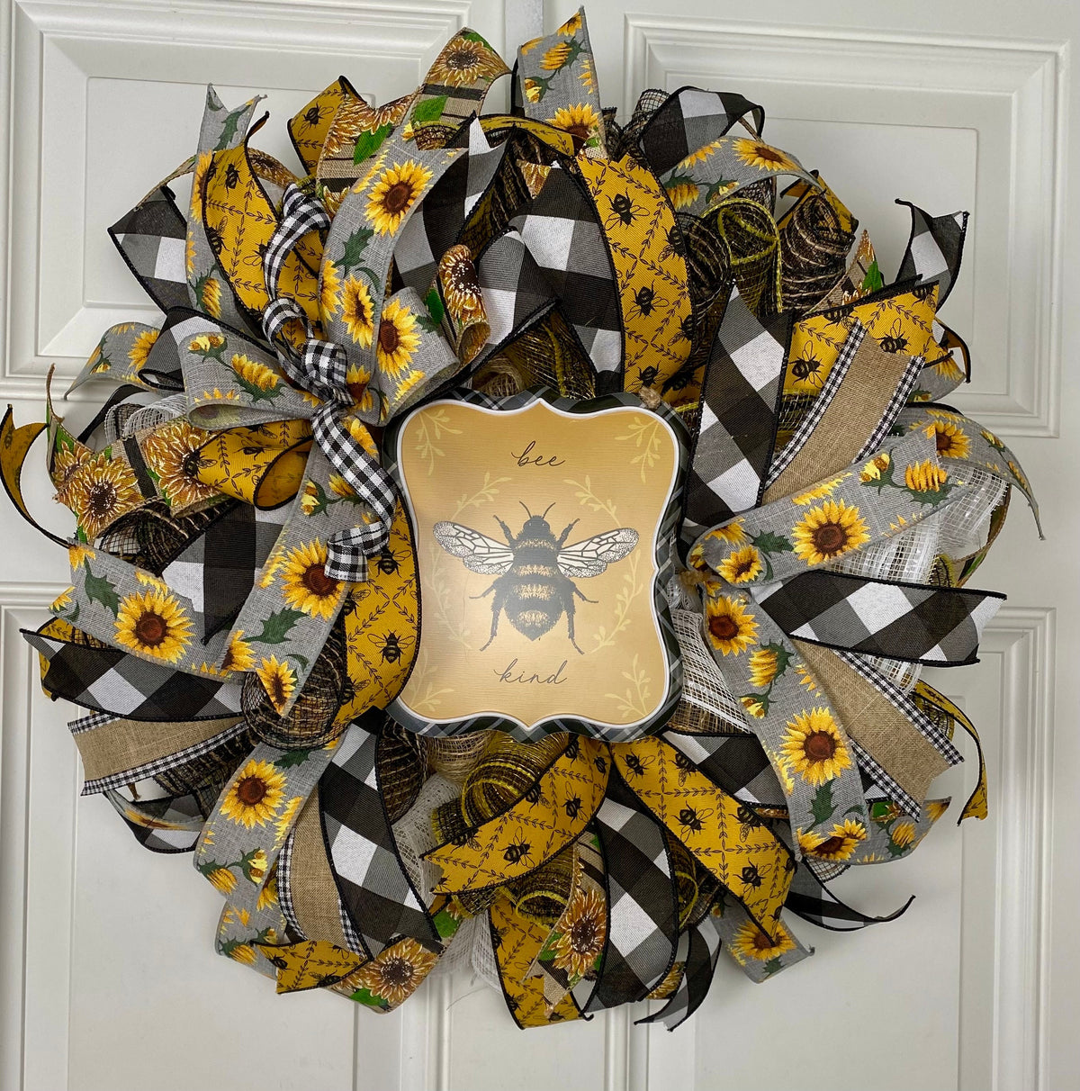 Bee Sunflower Wreath, Farmhouse Wreath for Every Season, Summer Deco Mesh