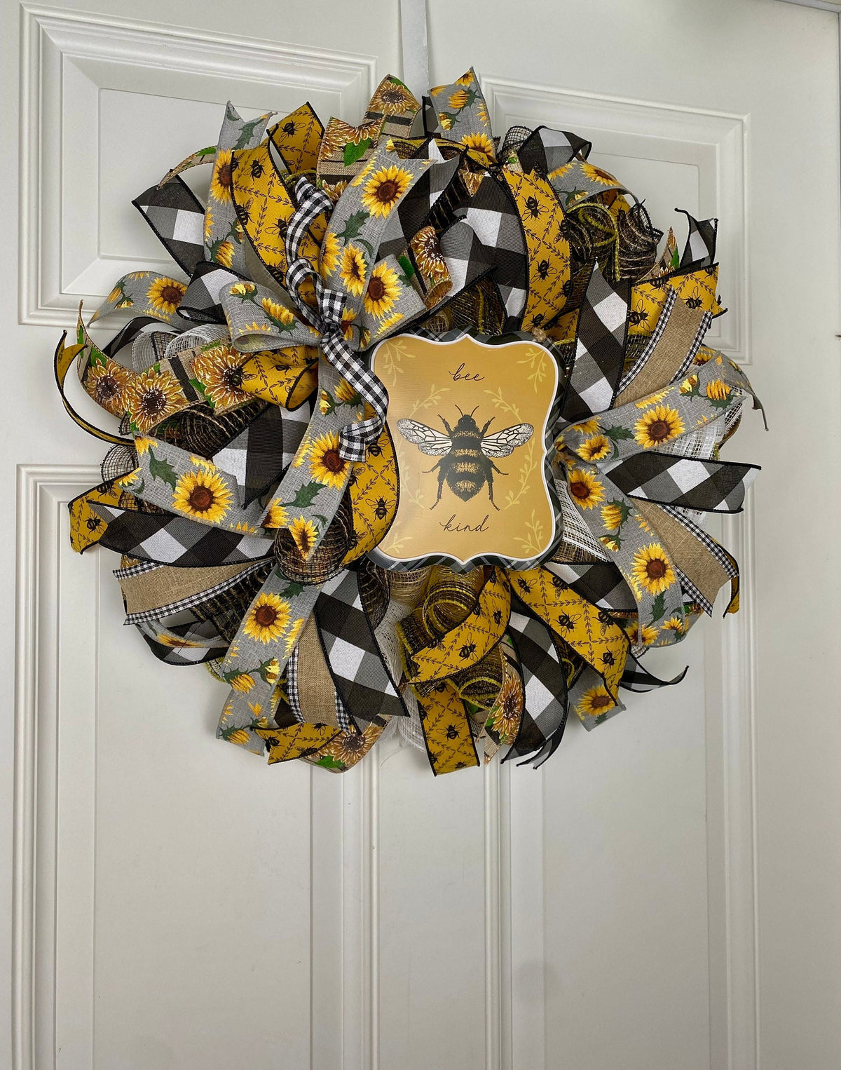 Bee Sunflower Wreath, Farmhouse Wreath for Every Season, Summer Deco Mesh