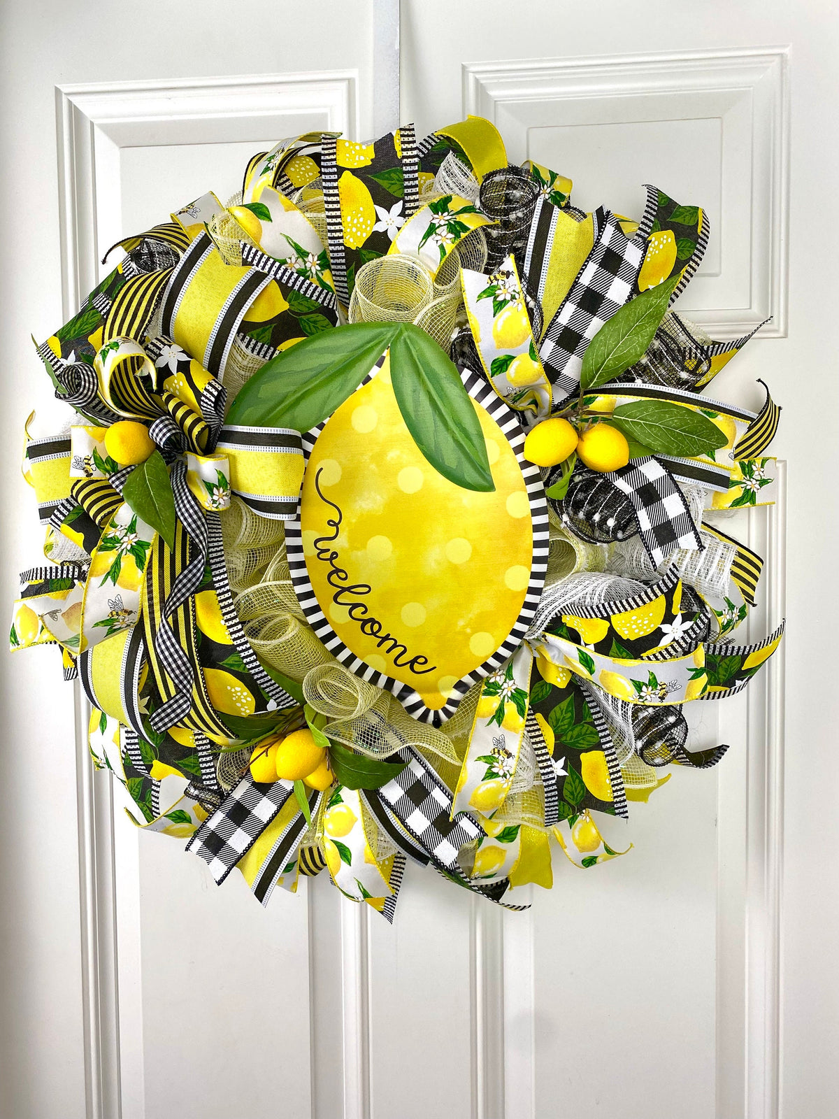 Lemon Bee Summer Wreath: Yellow & Black Farmhouse Door Decor