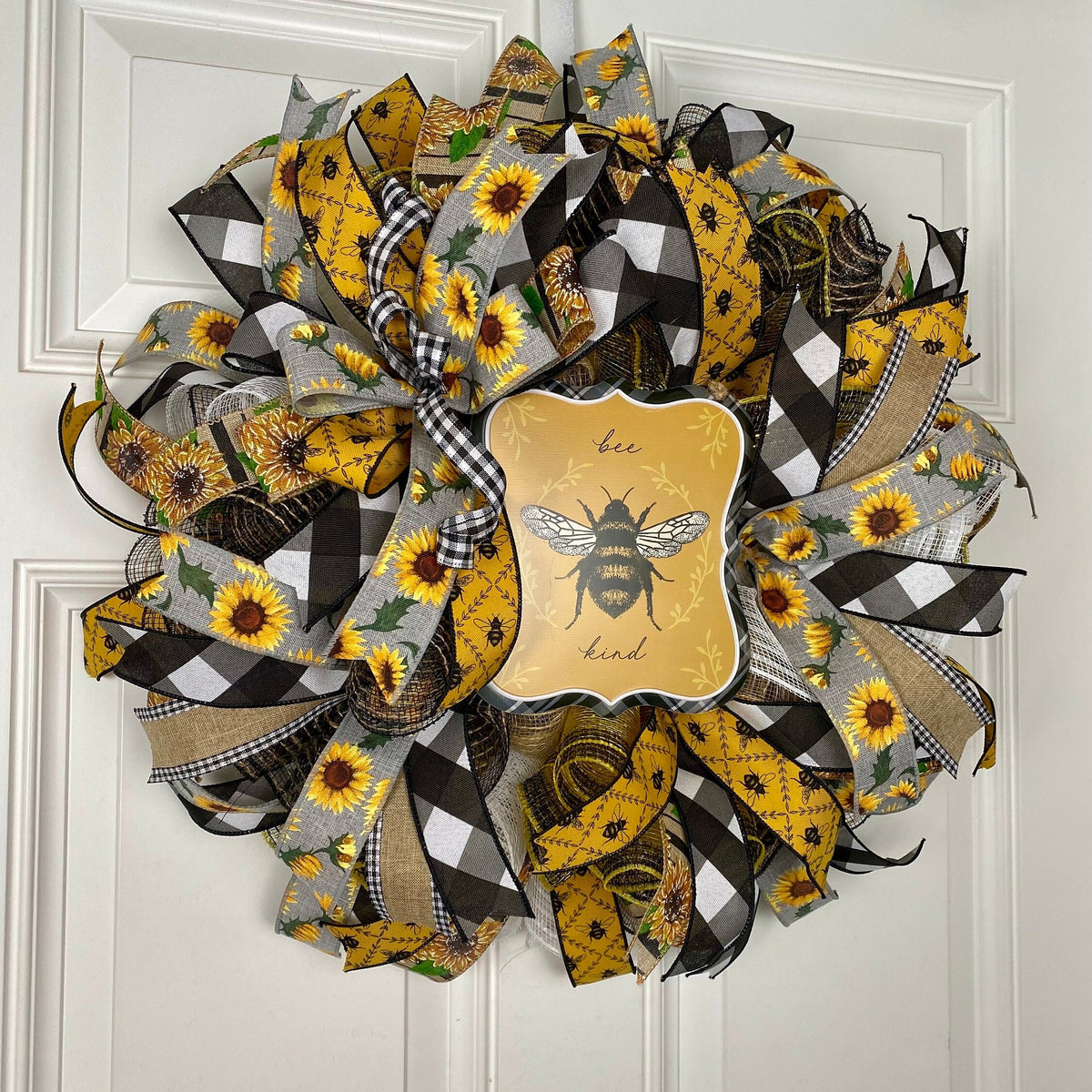 Bee Sunflower Wreath, Farmhouse Wreath for Every Season, Summer Deco Mesh