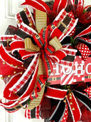 Christmas Wreath, Traditional holiday decor, Red and Gold Wreath, Holiday Porch Decor