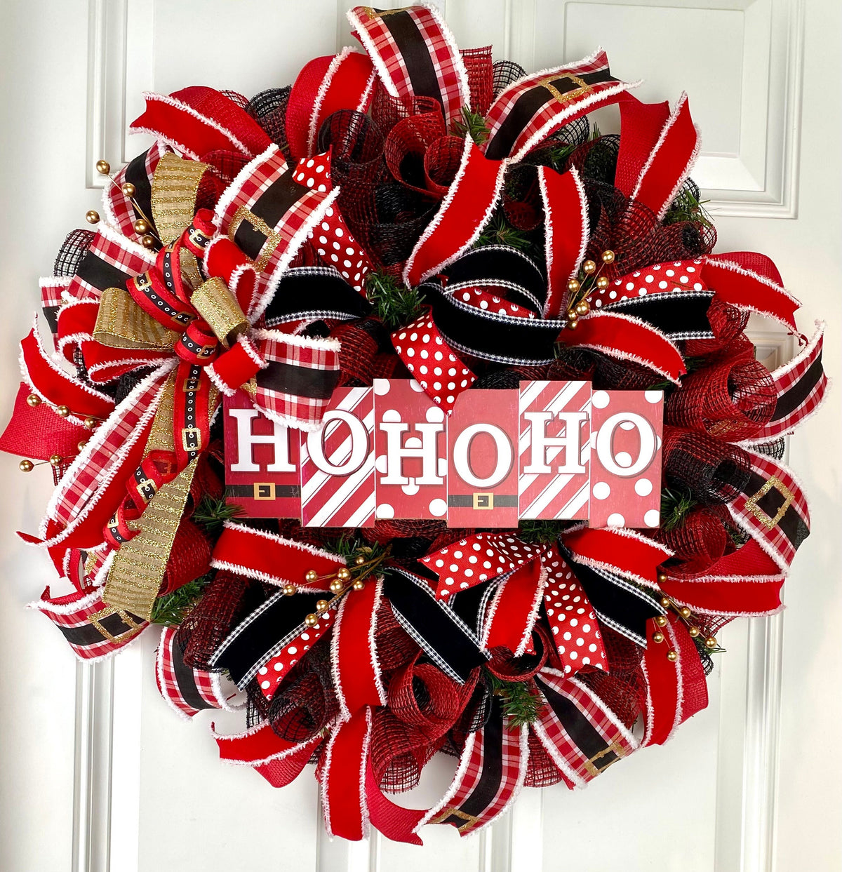 Christmas Wreath, Traditional holiday decor, Red and Gold Wreath, Holiday Porch Decor