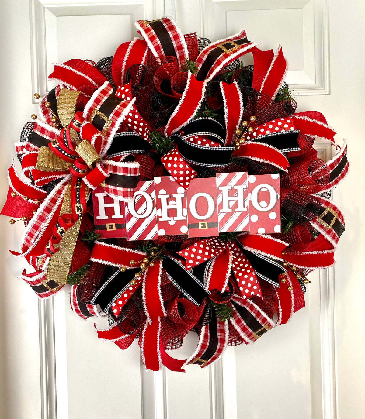 Christmas Wreath, Traditional holiday decor, Red and Gold Wreath, Holiday Porch Decor