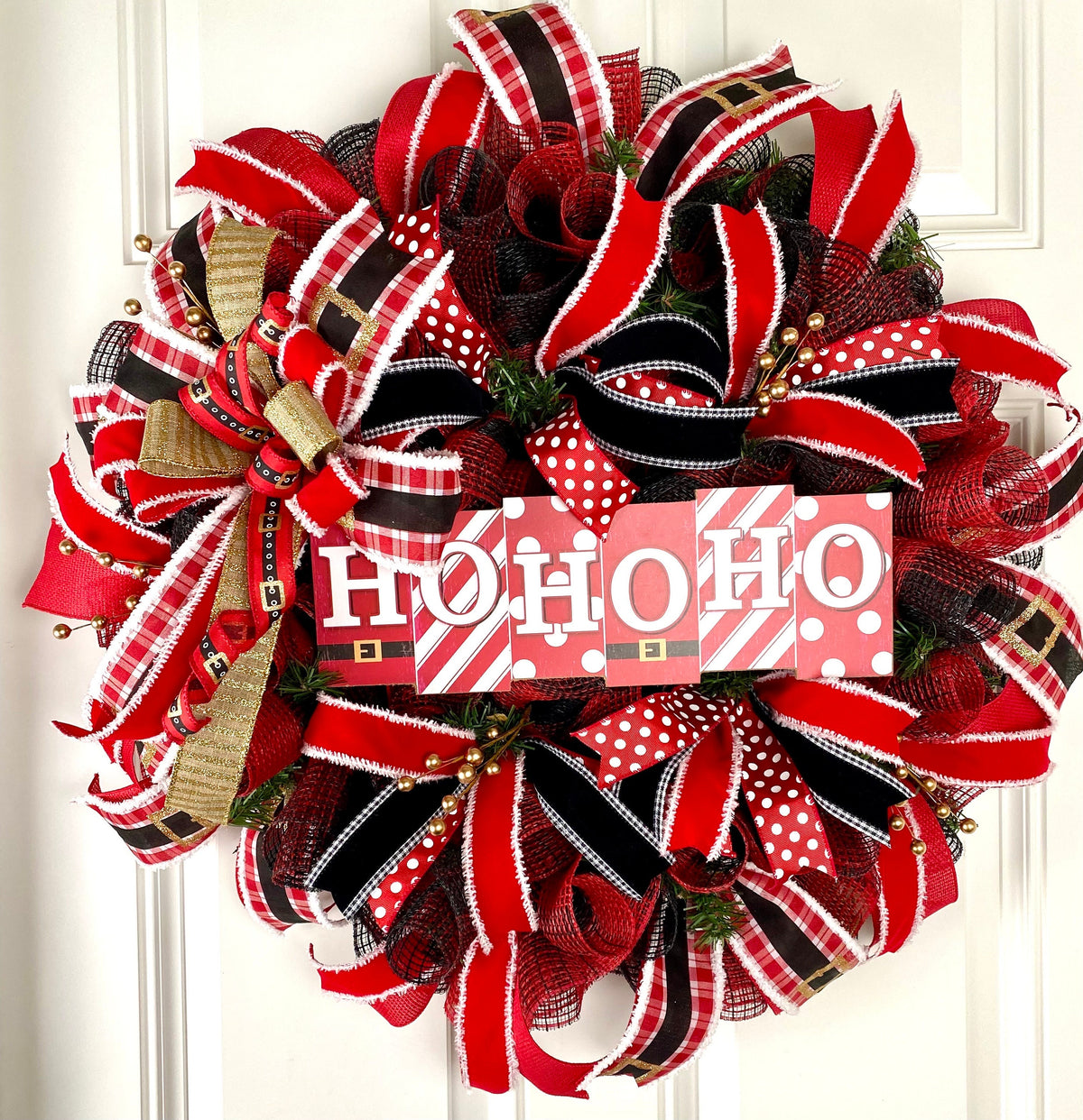 Christmas Wreath, Traditional holiday decor, Red and Gold Wreath, Holiday Porch Decor