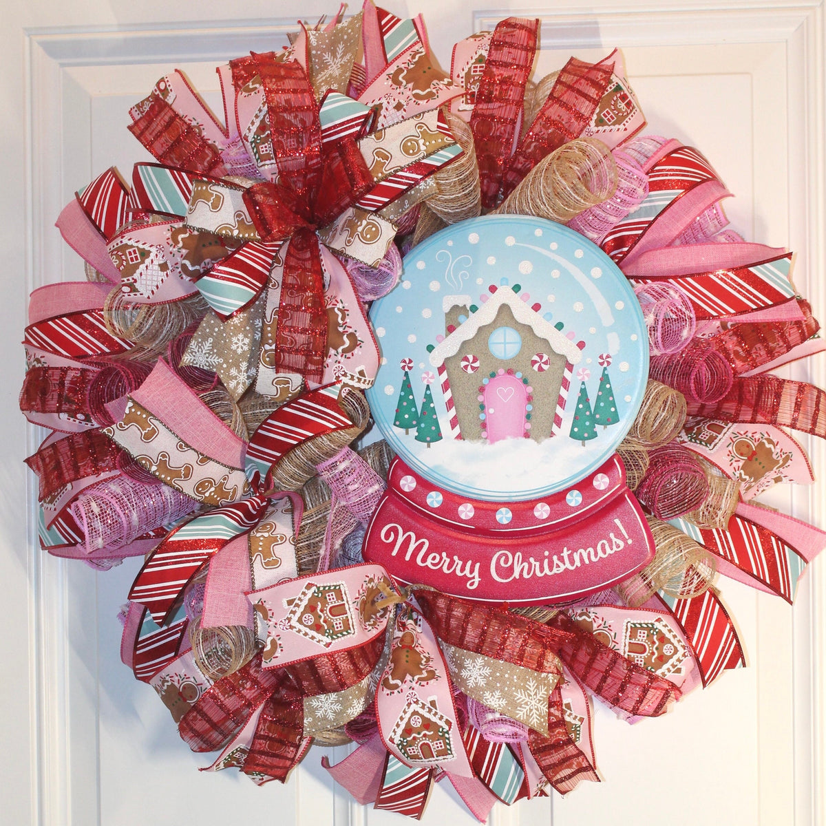 Gingerbread Snow Globe Christmas Wreath