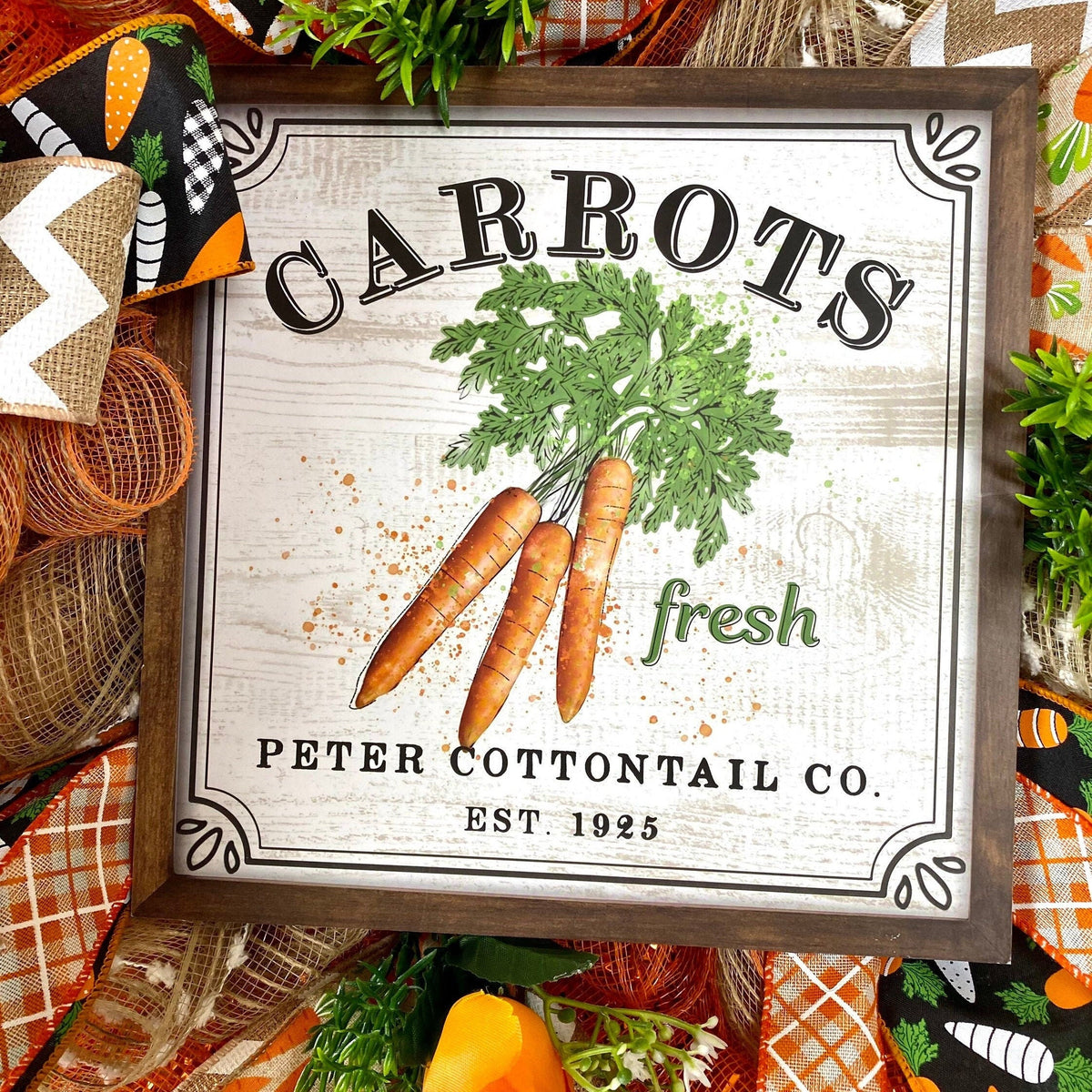 Carrot Spring Bunny Wreath, Easter Wreath, Spring Wreath for front door, Fresh Carrots, Rose Wreath, Deco Mesh Wreath. Front Door Wreath