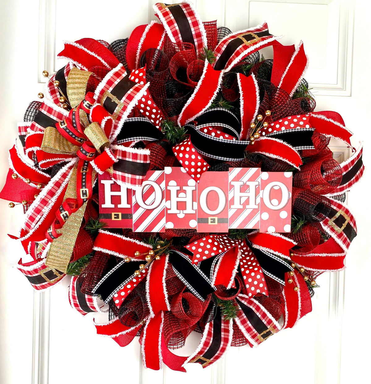Christmas Wreath, Traditional holiday decor, Red and Gold Wreath, Holiday Porch Decor