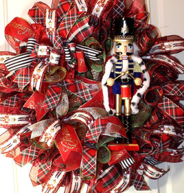 Nutcracker Wreath, Christmas Holiday, Nutcracker Decor, deco mesh wreath, Winter wreath