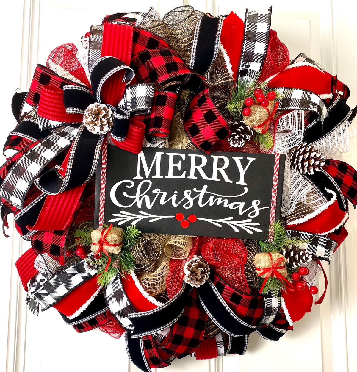 Buffalo Check Christmas Wreath: Cozy Winter Holiday Decor