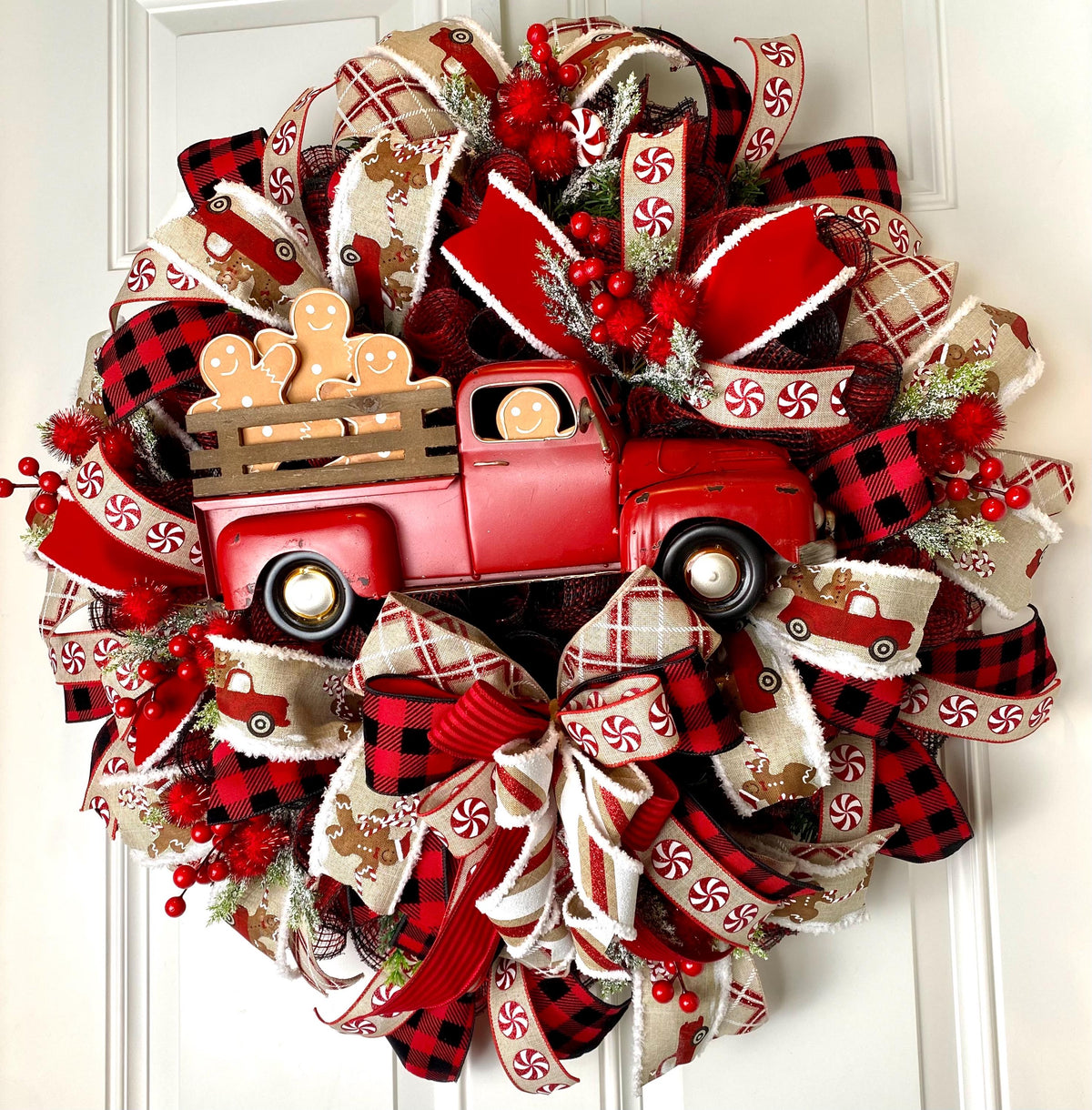 Red Truck Gingerbread Wreath, Rustic Christmas Decor, Front Porch Decoration