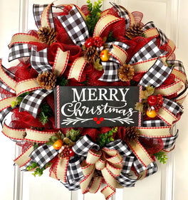 Buffalo Plaid Christmas Wreath: Apple Pinecone Williamsburg Style