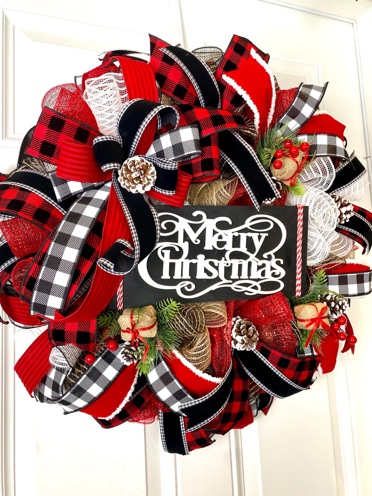 Buffalo Check Christmas Wreath: Cozy Winter Holiday Decor