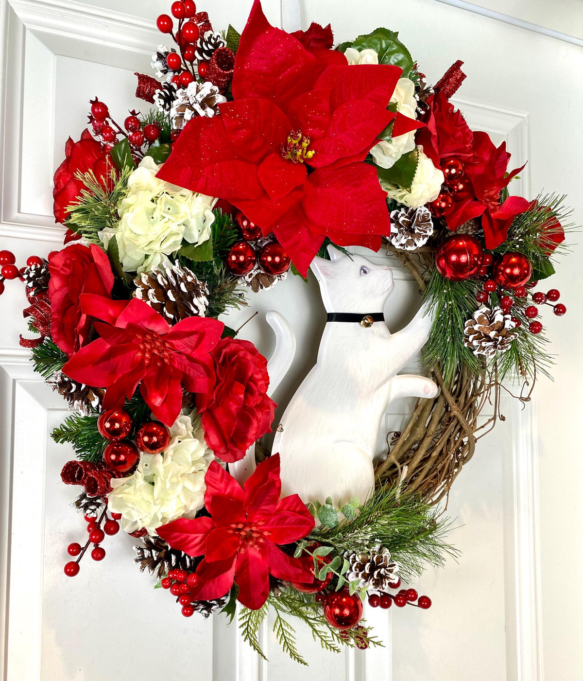 Christmas Cat Poinsettia Wreath,Ornament Pinecone Wreath, Holiday Ornament Wreath, Winter Porch Decor
