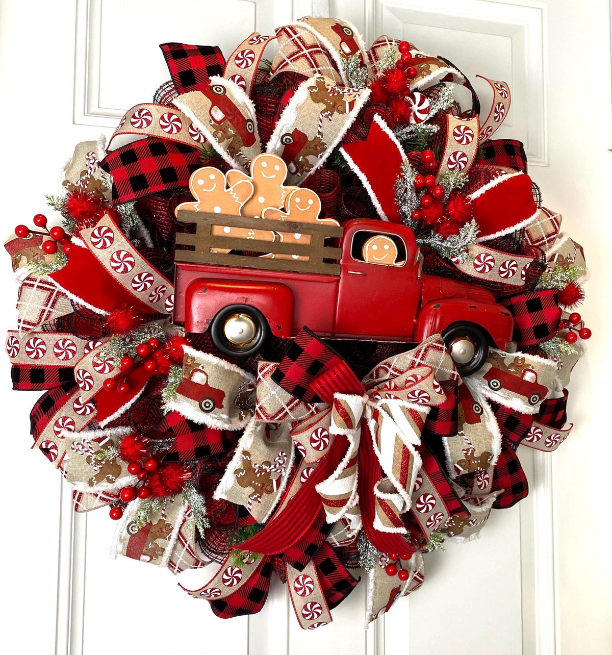 Red Truck Gingerbread Wreath, Rustic Christmas Decor, Front Porch Decoration