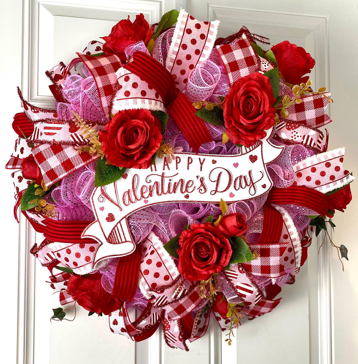 Elegant Valentine Wreath: Rose Decor, Romantic Gift