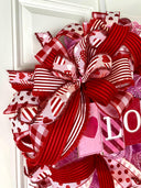 Elegant Valentine Wreath - Romantic Door Decor for Lovebirds