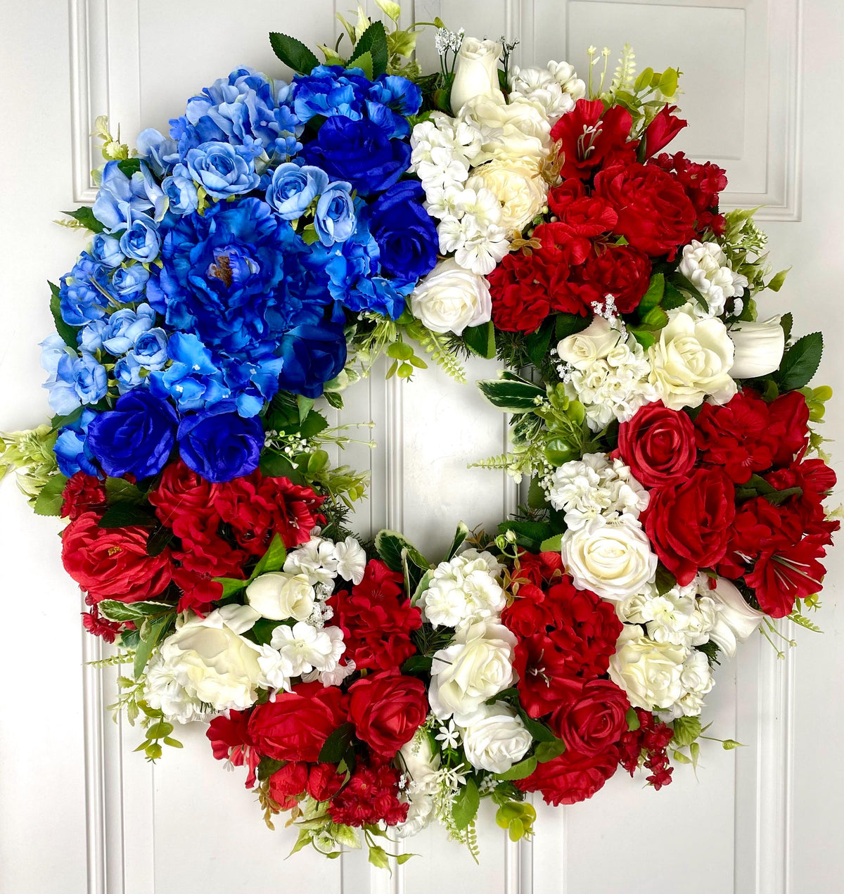 Floral American Flag Wreath: Patriotic 4th of July Decor