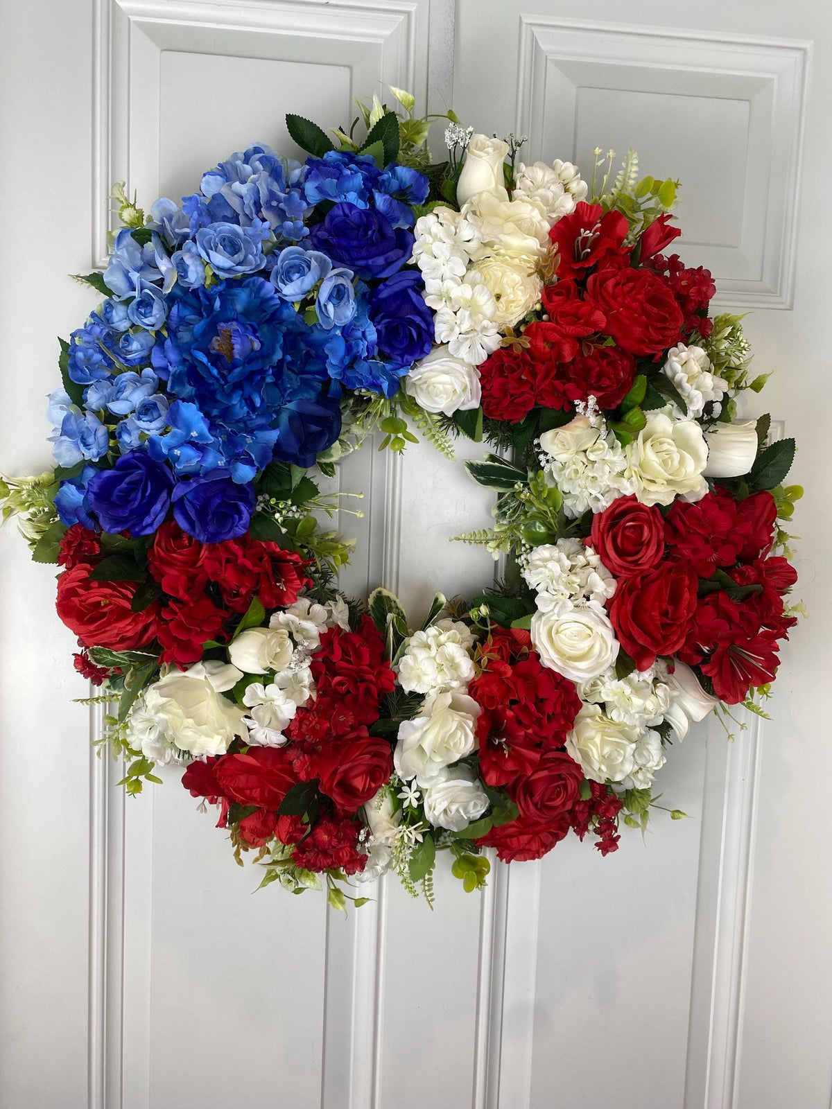 Floral American Flag Wreath: Patriotic 4th of July Decor