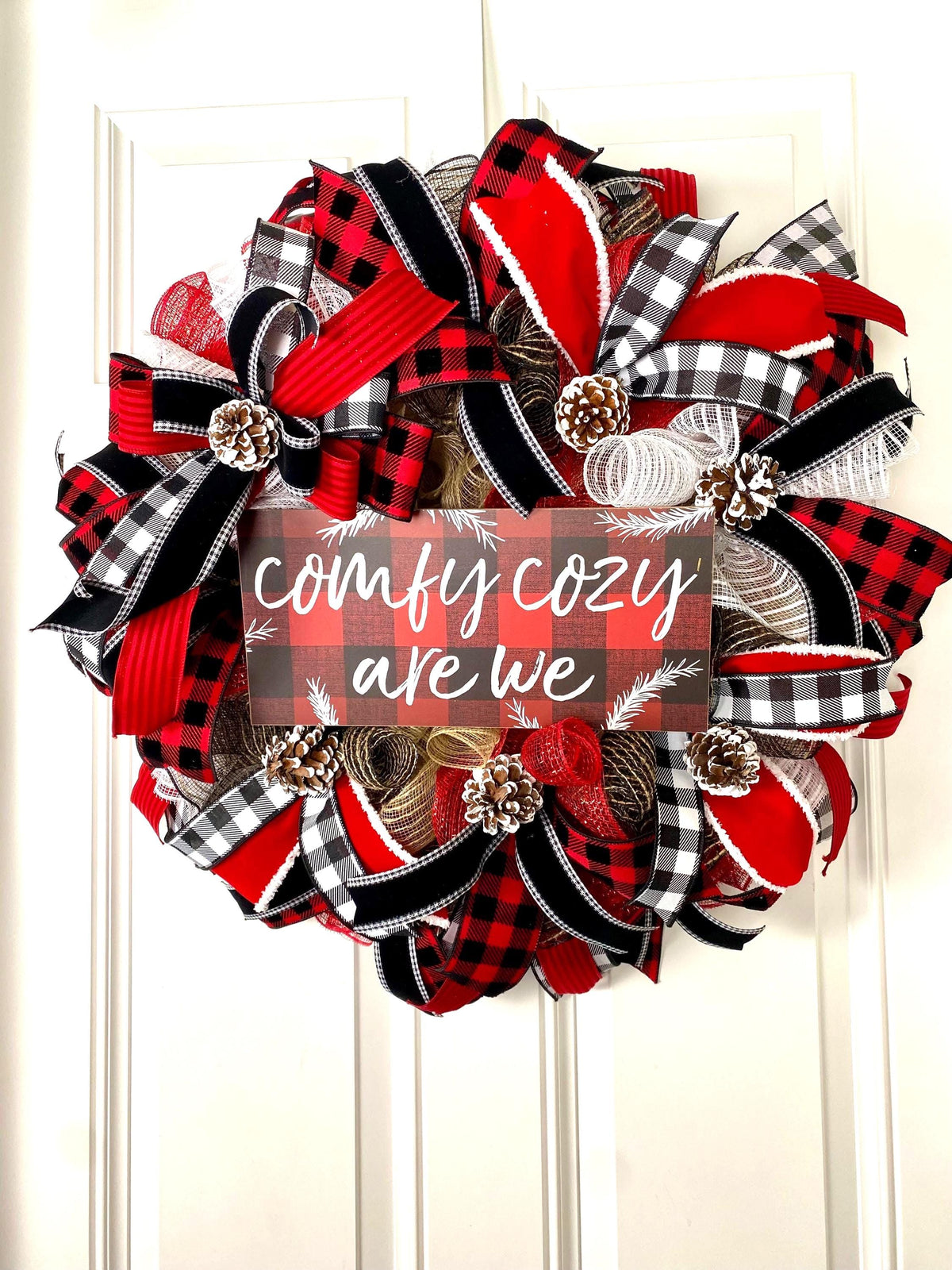 Buffalo Check Christmas Wreath: Cozy Winter Holiday Decor
