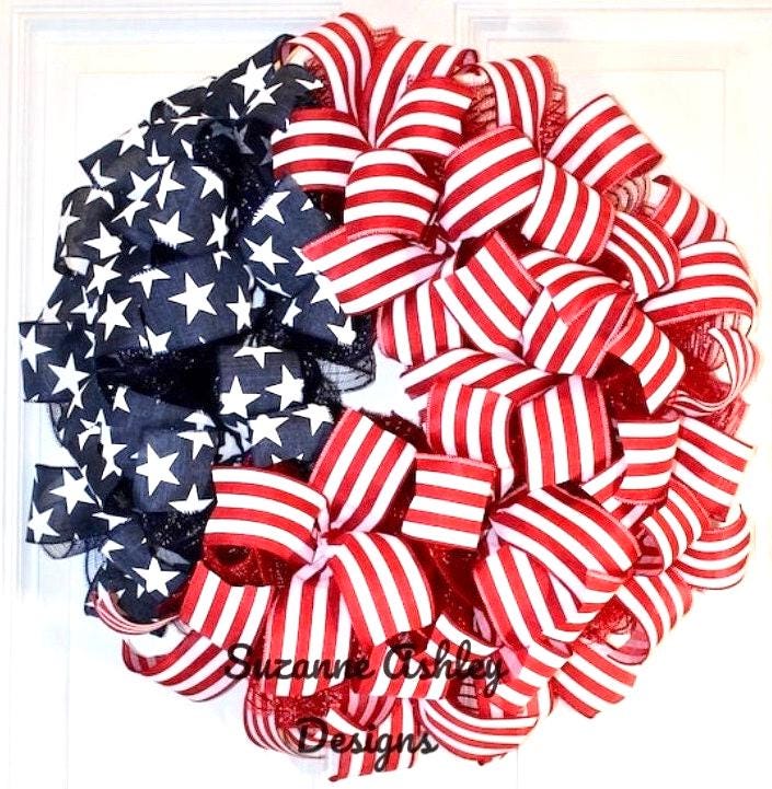 American Flag Wreath: Patriotic Stars & Stripes Decor