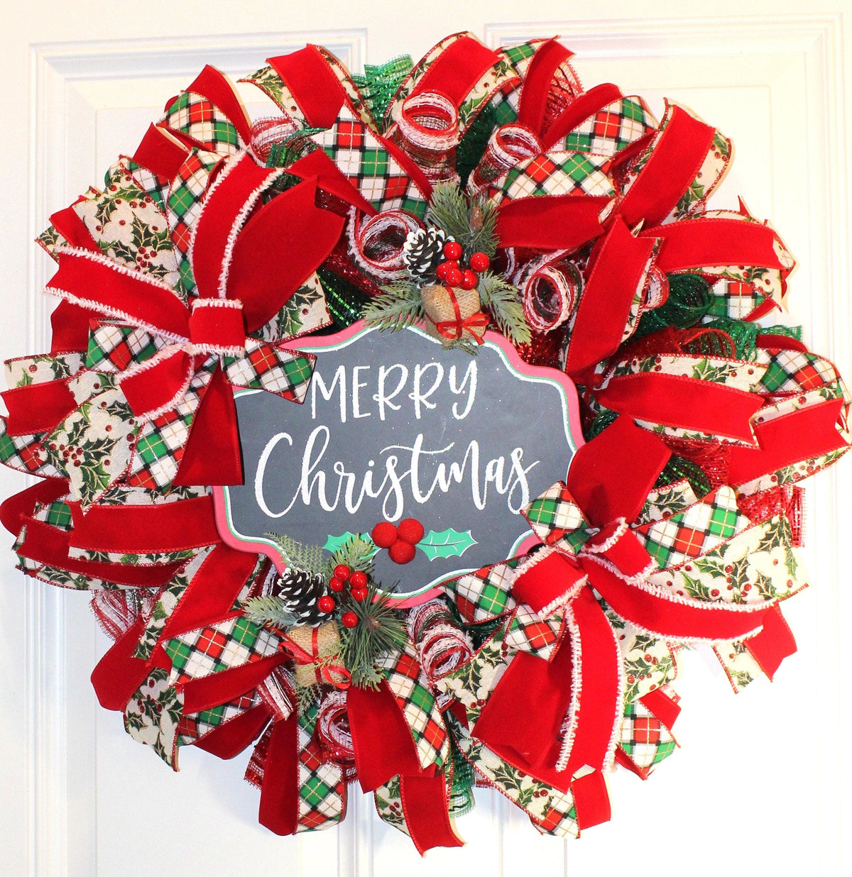 Christmas Wreath, Traditional holiday decor, Red Green Wreath, Holiday Porch Decor, Holly Berry Wreath