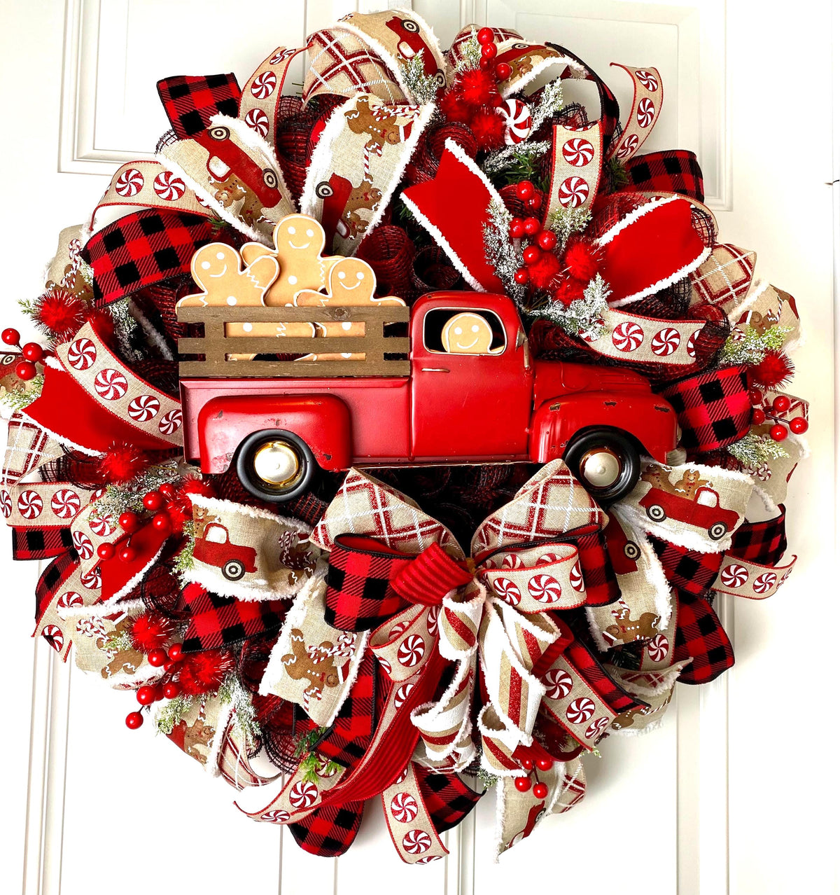 Red Truck Gingerbread Wreath, Rustic Christmas Decor, Front Porch Decoration